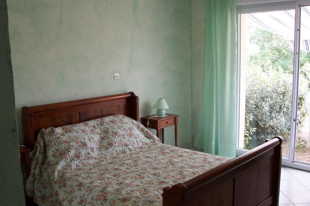 Le Fenouillet Chambres D'Hotes Proche Des Grands Buffets Нарбонн Номер фото